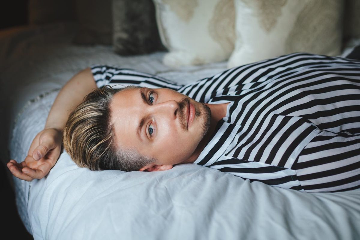 Es wird ja heute gar nicht hell draußen. Man kommt kaum aus dem Bett. Kennt ihr ...