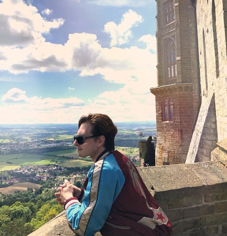 Erinnere mich immer wieder gern am Schloss Hohenzollern. Was ein wundervoller Ta ...