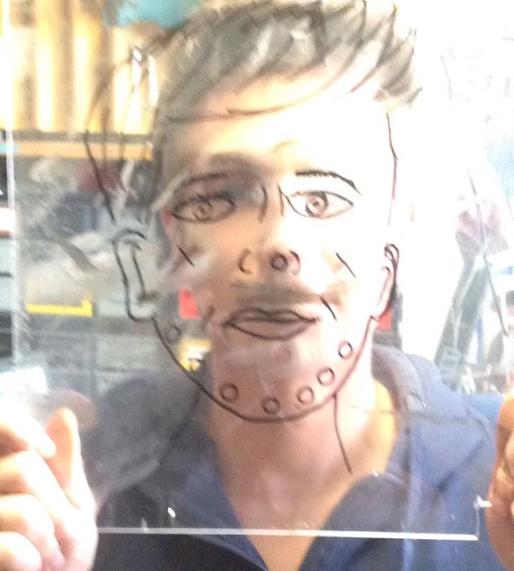 Portrait gemacht! Könnt ihr gleich für einen guten Zweck ersteigern.